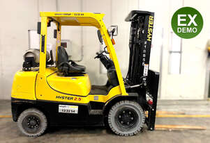 Hyster 2.5T Counterbalance Forklift