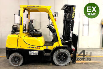 Hyster 2.5T Counterbalance Forklift