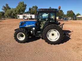 2022 New Holland T4.110LP 4WD Tractor - picture2' - Click to enlarge