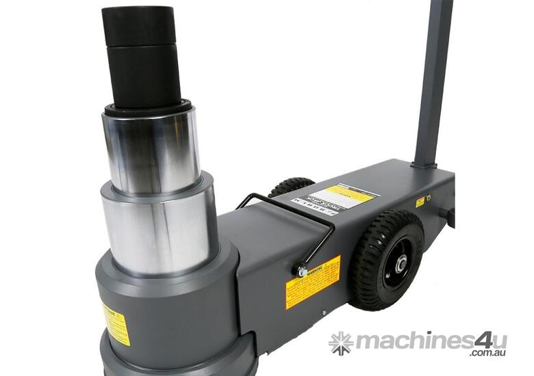 caption BORUM 80 Tonne 2-Stage Truck Jack Air Actuated