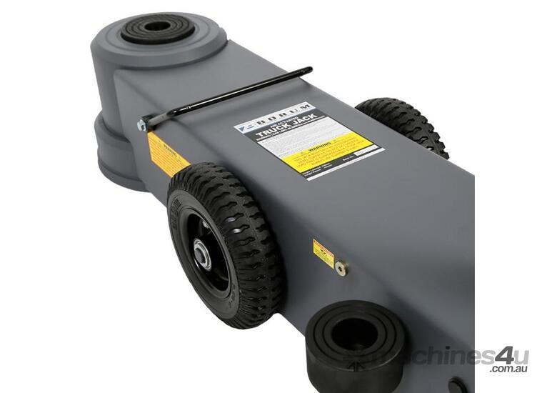 caption BORUM 80 Tonne 2-Stage Truck Jack Air Actuated