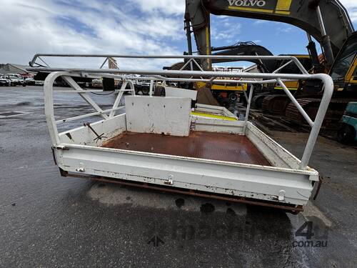 caption Single Cab Ute Tray w/ Toolbox
