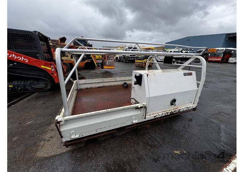 caption Single Cab Ute Tray w/ Toolbox