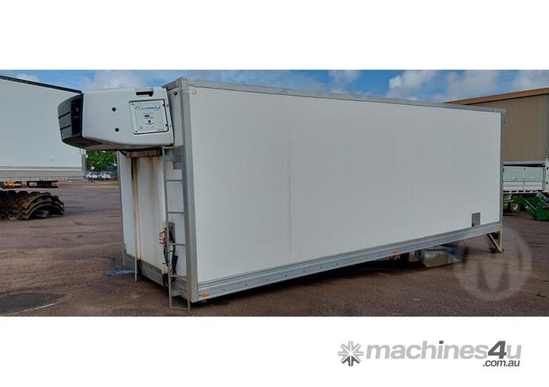 caption Truck Corp Pantech Truck Body