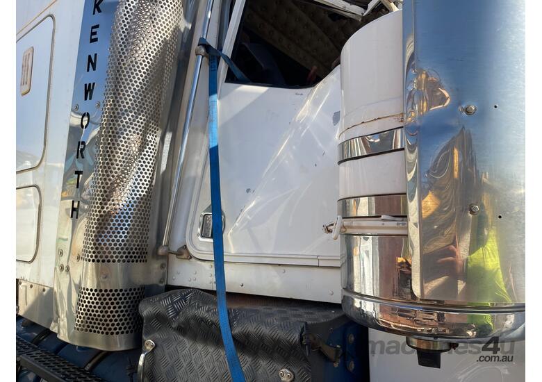 2012 Kenworth T659 6x4 Sleeper Cab Prime Mover