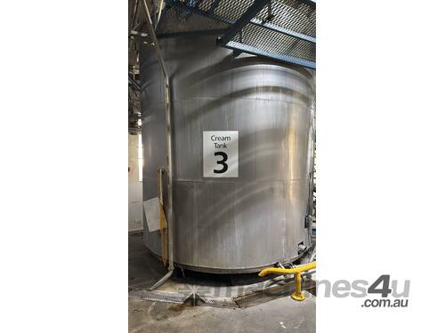 Insulated Stainless steel Cream tank 27kl Capacity 