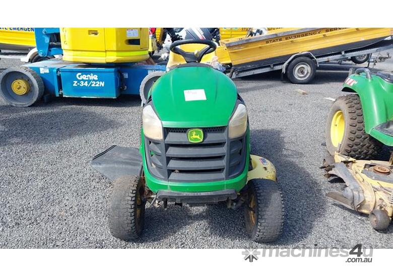 caption John Deere D110