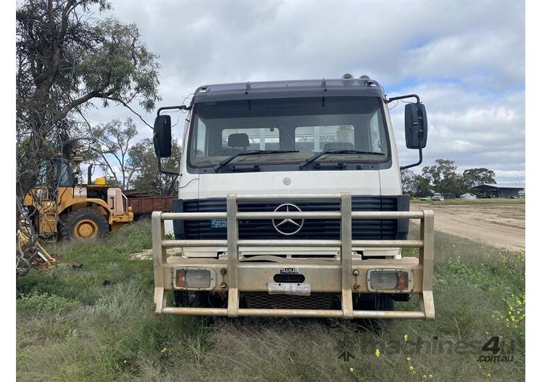 caption 94 MERCEDES BENZ 2534