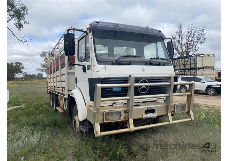 caption 94 MERCEDES BENZ 2534