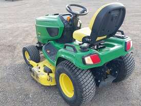 John Deere X750 - picture1' - Click to enlarge