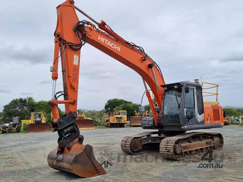 2015 Hitachi Zx210h-3