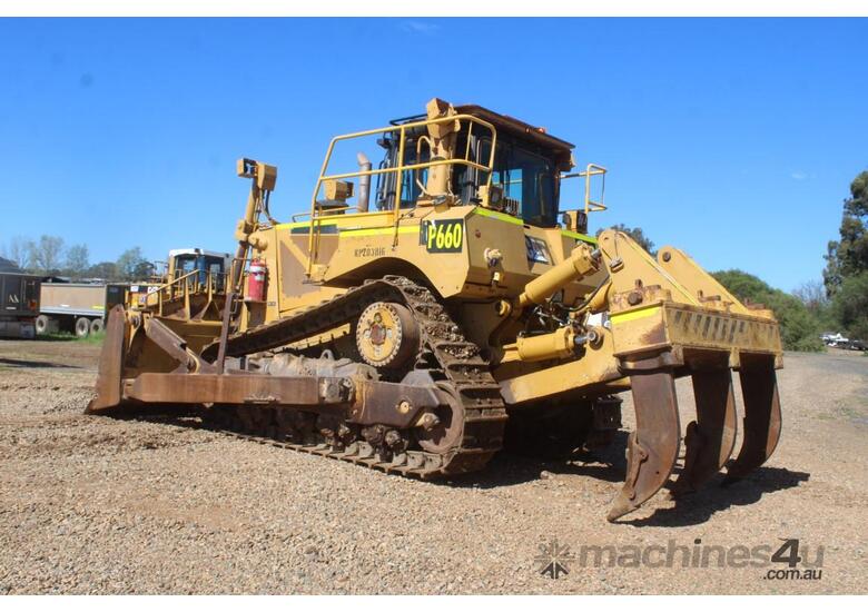 2010 Caterpillar D8t