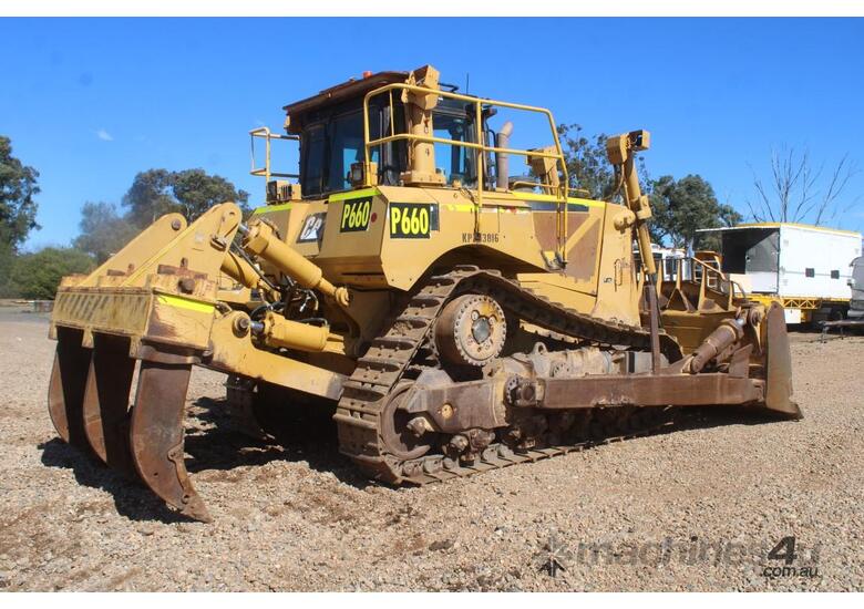 2010 Caterpillar D8t