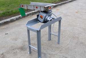 Stainless Steel Vibrating Vibratory Tray Feeder Screener - Eriez 45A