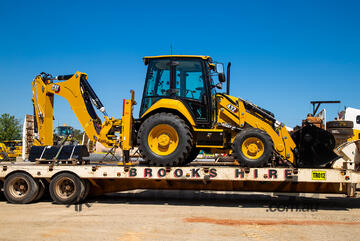 Caterpillar 432 Backhoe for  