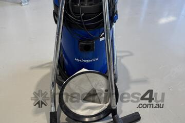 PacVac Hydropro 76 Wet and Dry Vacuum