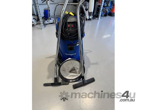 PacVac Hydropro 76 Wet and Dry Vacuum 