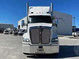 Kenworth T610 - picture0' - Click to enlarge