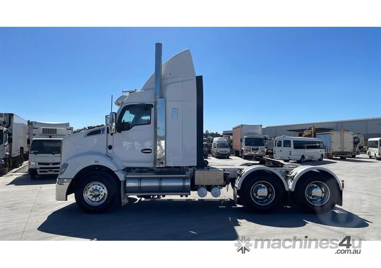 caption Kenworth T610
