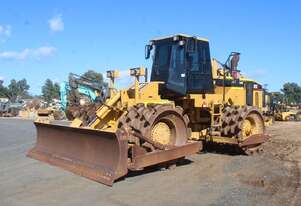 Caterpillar 2003   825G