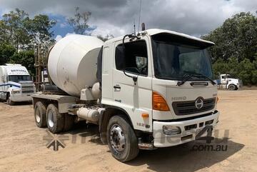 2004 Hino 500 FM 1628 Agitator 2004 Hino 500 FM 1628 Agitator