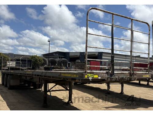 caption 1995 Haulmark Flat Deck Trailer - Mackay
