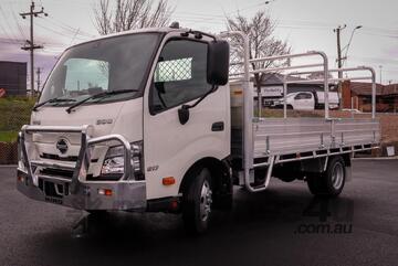 2025 Hino 300 617 MT WIDE Tradeace