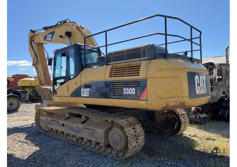 Caterpillar 330D Excavator