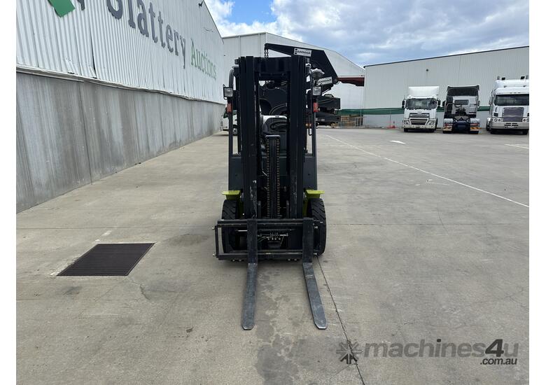 2023 Clark GTS25L LPG Forklift