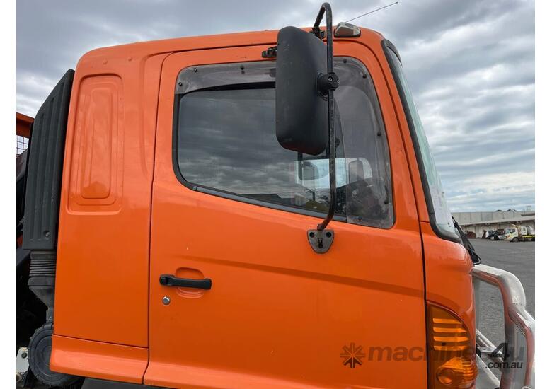 2008 Hino FG1J Crane Tipper