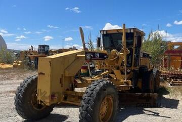 2005 Caterpillar 12H Motor Graders 2005 Caterpillar 12H Motor Graders