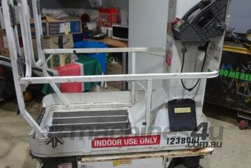 2015 JLG 1230ES M/Lift with 10 Year Test - On Special