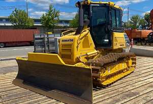 Komatsu 2015   D37PX-23 Dozer