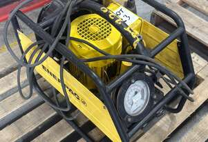 Enerpac TQ-700E Hydraulic Torque Wrench Pump - Acacia Ridge QLD Enerpac TQ-700E Hydraulic Torque Wrench Pump - Acacia Ridge QLD