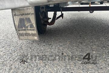 2015 Modern Trailers Box Trailer Single Axle