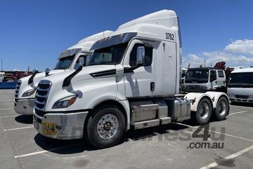2022 Freightliner Cascadia 6x4 Prime Mover