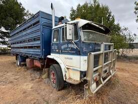 Rigid Tray Truck & Crate - picture0' - Click to enlarge