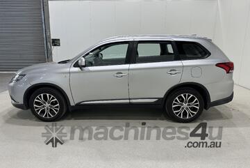 2018 Mitsubishi Outlander ES Petrol Wagon (Ex-Defence)