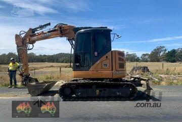 (9083) Case CX75 Tracked excavator ( no buyers premium on this lot)