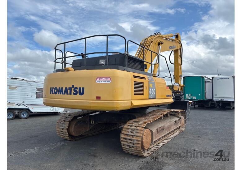 2018 Komatsu PC450 LC-8 Excavator (Steel Tracked)
