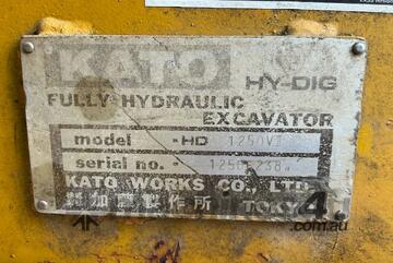 Kato HD-1250V2 Excavator (Steel Tracked)