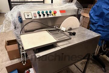 Hermes JKV 30 Tempering & Moulding Chocolate Machine