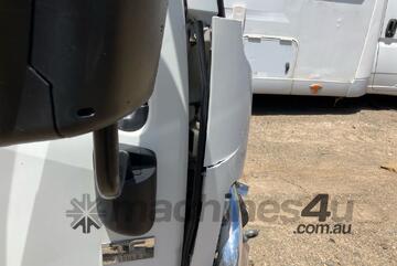 Isuzu 2019   NNR 45-150 Pantech