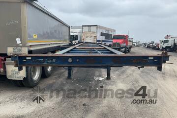 Freighter Tri Axle Skel Trailer