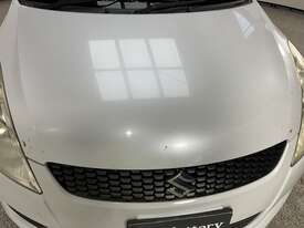 2012 Suzuki Swift GL Petrol - picture0' - Click to enlarge
