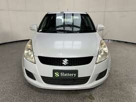 2012 Suzuki Swift GL Petrol - picture1' - Click to enlarge
