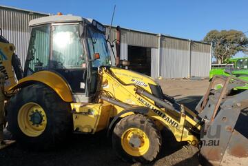New Holland   Backhoe