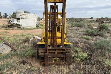 Hyster   2T DIESEL FORKLIFT