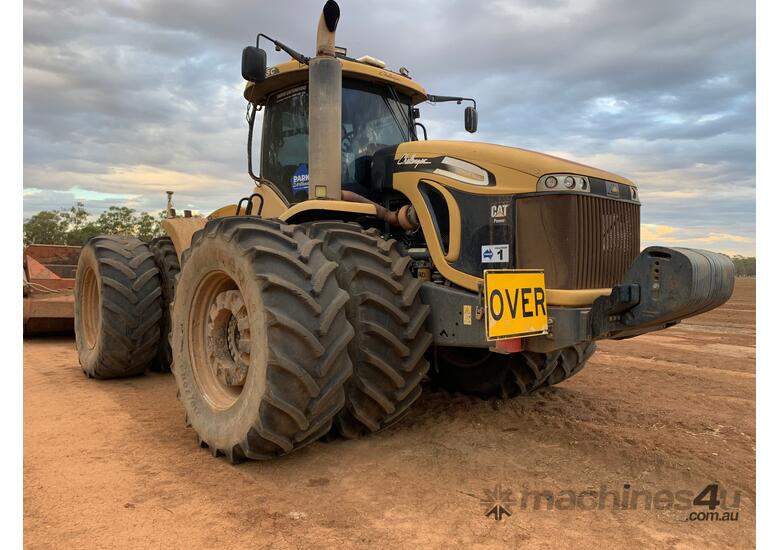 Challenger MT955C Articulated 4x4 Tractor