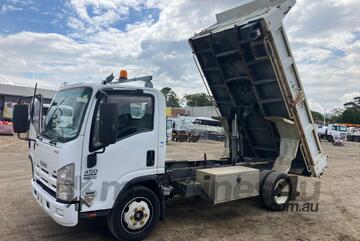 Isuzu 2010   NQR450 MWB Tipper